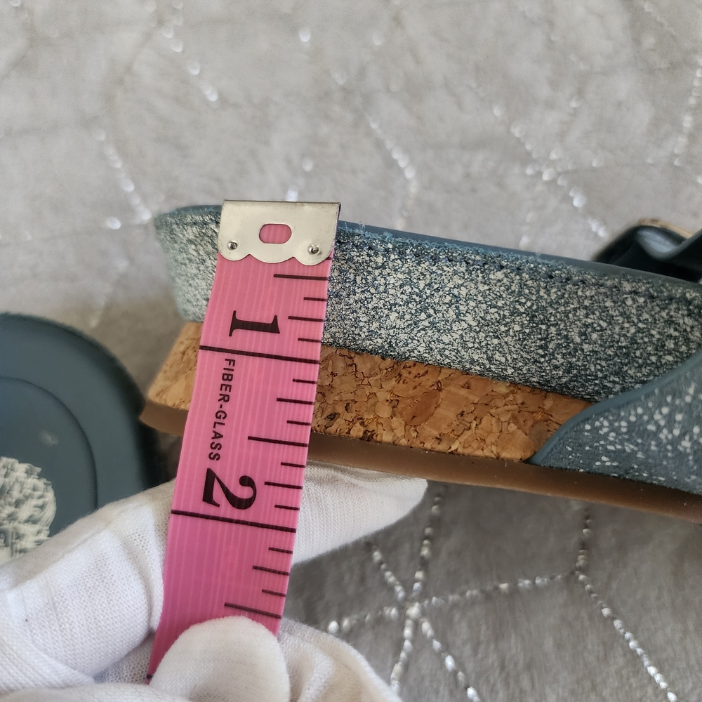 VINCE CAMUTO | Blue Slide Sandals - Picture 2 of 13